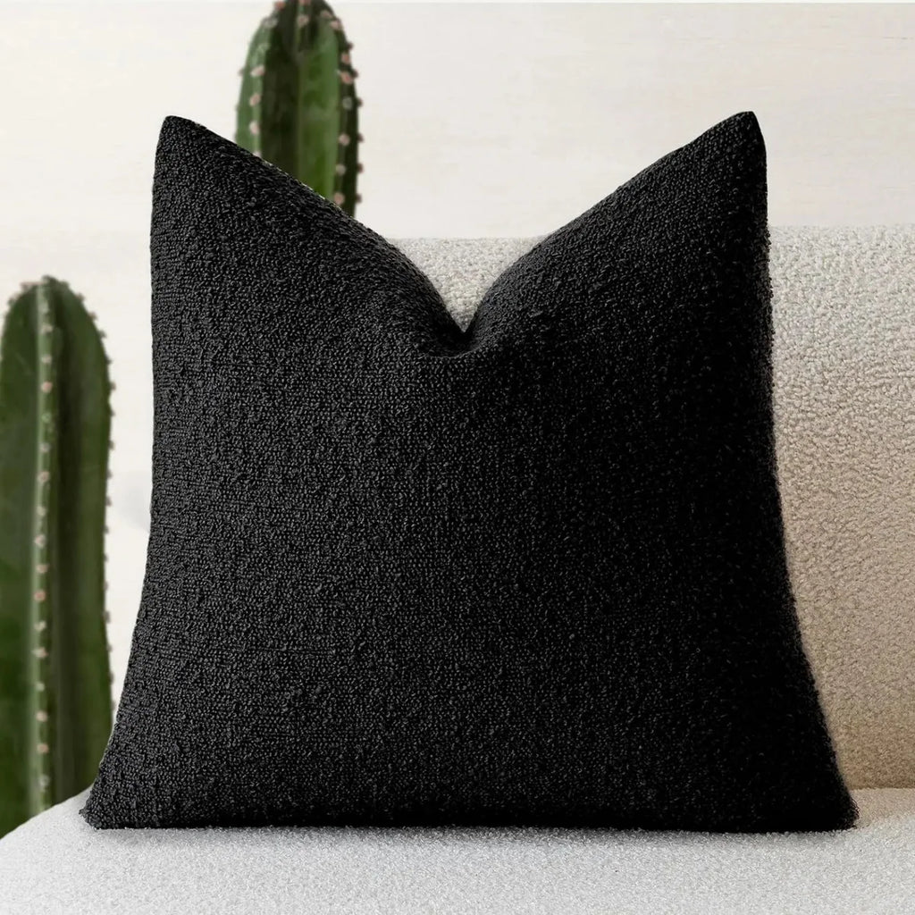 Luxusní bouclé povlak na polštář 45 x 45 cm – nadčasový komfort a styl