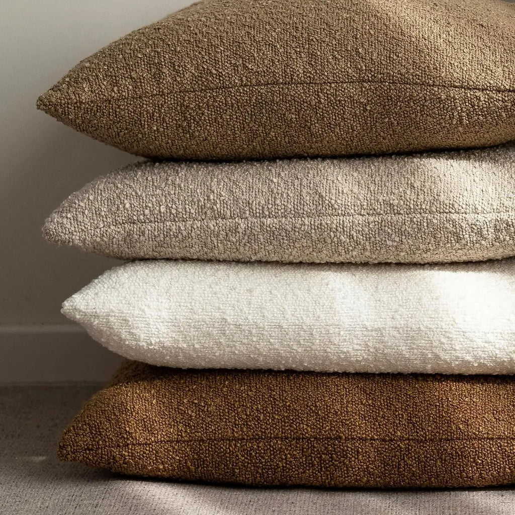 Luxusní bouclé povlak na polštář 45 x 45 cm – nadčasový komfort a styl